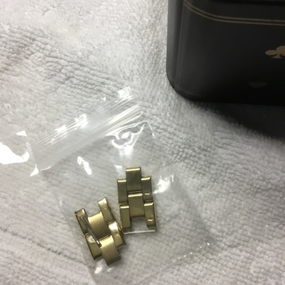 New Unworn Scarlette Three-hand Stainless Steel Watch - Picture 4 of 9